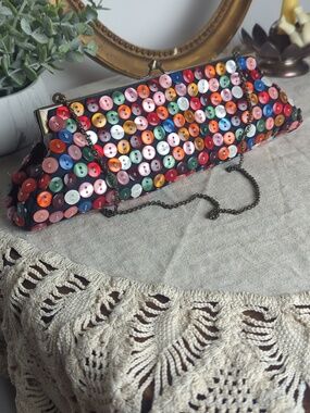 Eclectic 90's/Y2K Literary Button Purse Colorful Kiss Lock Bag